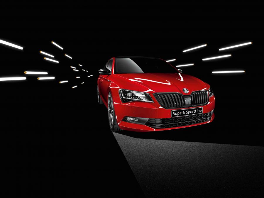  Skoda Superb SportLine 2015 года  (WW) (фото 3 из 9)